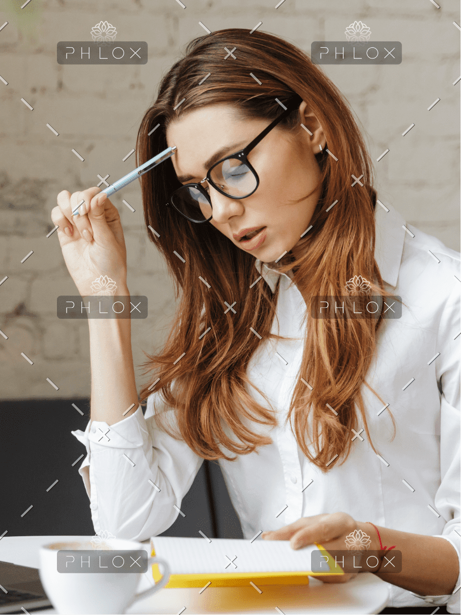 demo-attachment-300-ABOUT-2