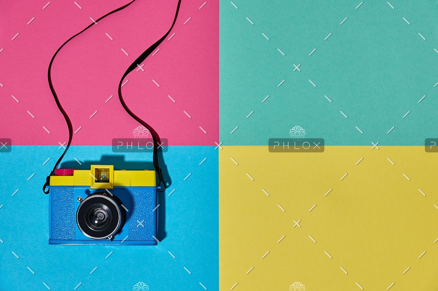 demo-attachment-6-fashion-film-camera-hot-summer-vibes-pop-art-PCYD9JD